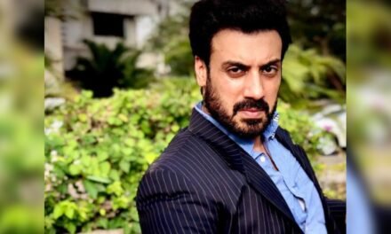 ACTOR GAVIE CHAHAL BIOGRAPHY, MOVIES, DOB, FAMILY, WORK