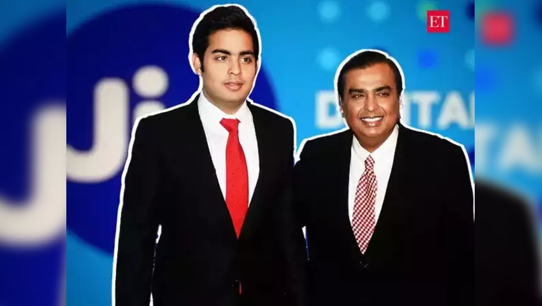 Reliance JIO : Mukesh Ambani quits, son Akash takes over