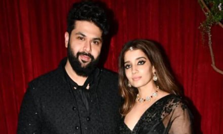 Bollywood stars choose ethnic black and white for Wedding bash of Kunal Rawal