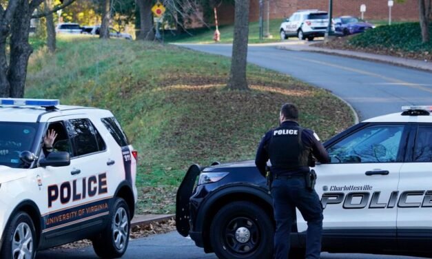 Student suspect in custody after 3 football players shot dead and 2 people wounded at the University of Virginia :